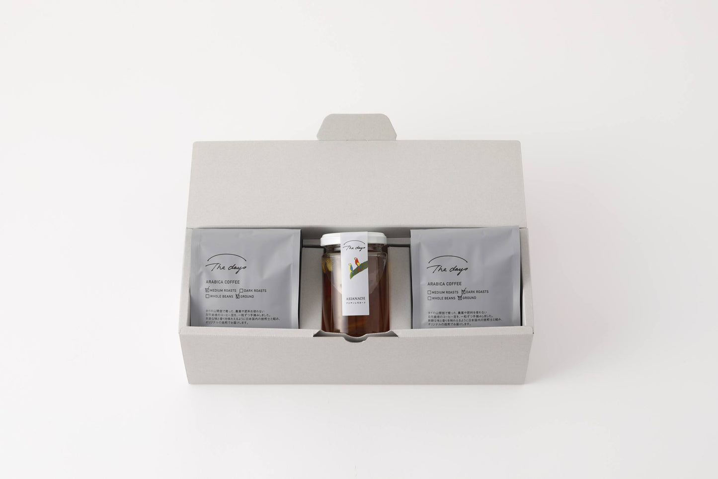 2種類の焙煎コーヒー(中深煎りと深煎り)・アジアンレモネードのセット【ギフトボックス入り】